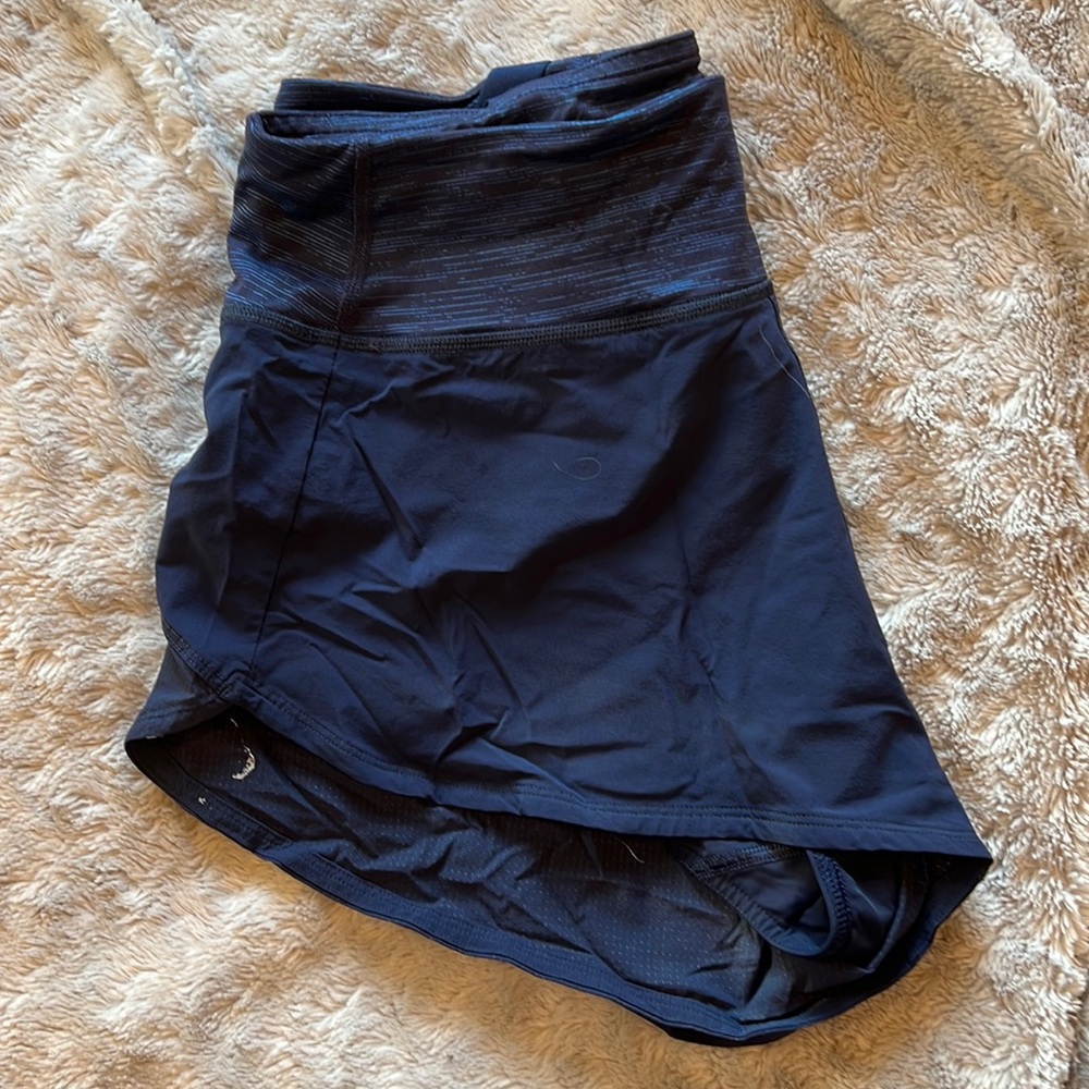 OUTDOOR VOICES SHORTS!!!